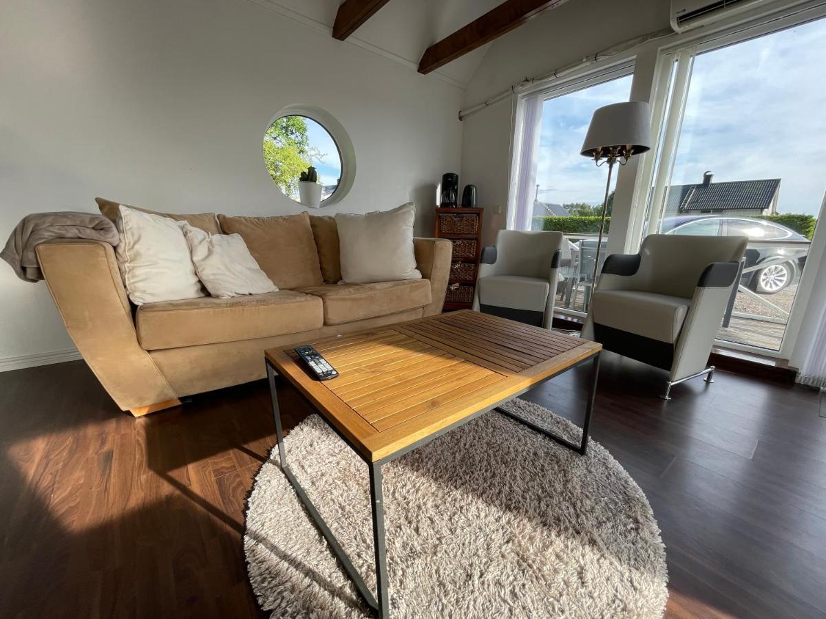 Vid Gekas Ullared Boende B&B Exterior foto
